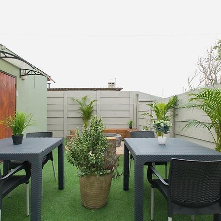 Peace Love And Joy Self Catering Units 포트엘리자베스 외부 사진