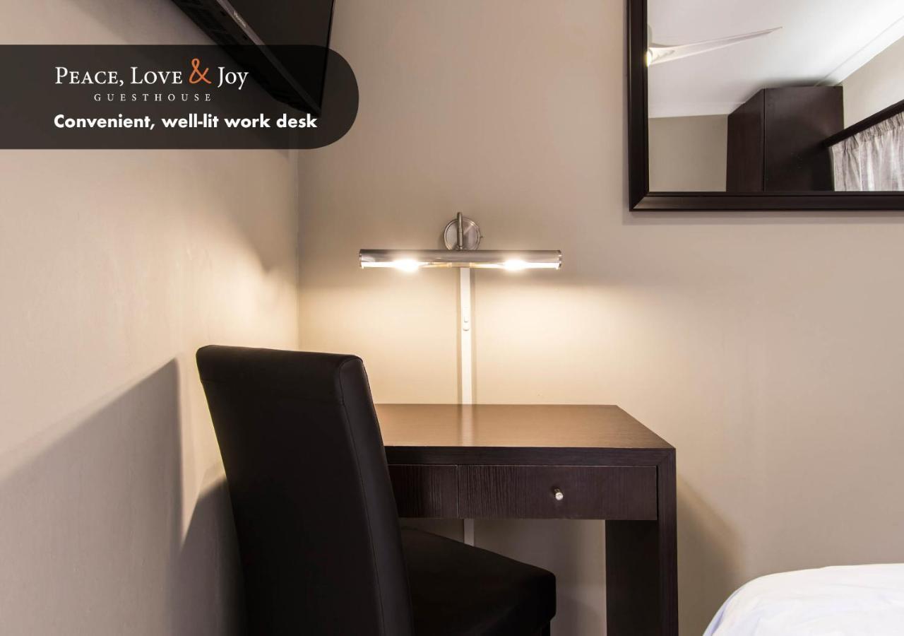 Peace Love And Joy Self Catering Units 포트엘리자베스 외부 사진